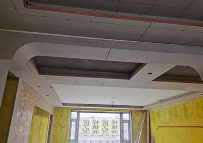 綠色家園T8號樓，210平米歐式風格，木工施工完畢現場